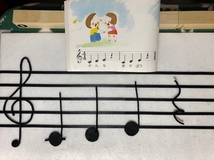 ブログ:レッスンのひとこま⑤はじめてのピアノレッスン「うたとピアノの絵本」~展開編